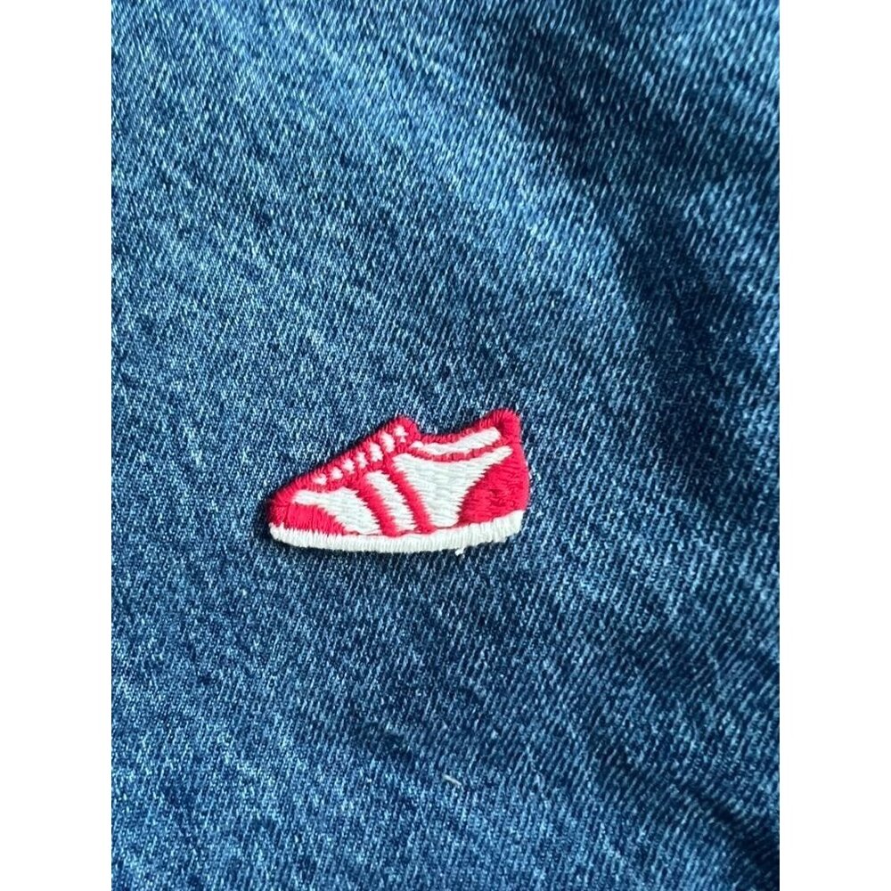 Red Sneaker Embroidered Patch Sew On Mini Shoe Applique Retro 80s Style